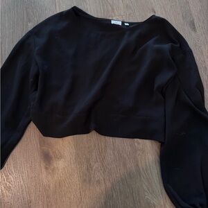 WILFRED ARITZIA CROPPED OPEN BACK Elegant Black Women's Top